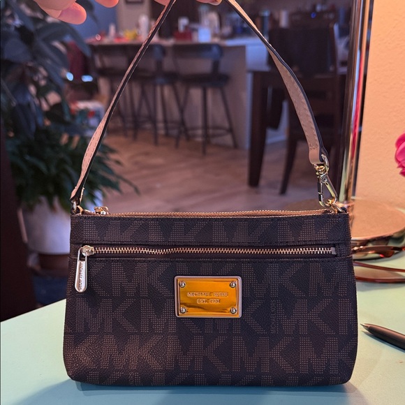Michael Kors Black and Brown Wristlet mini bag designer leather MK clutch zip